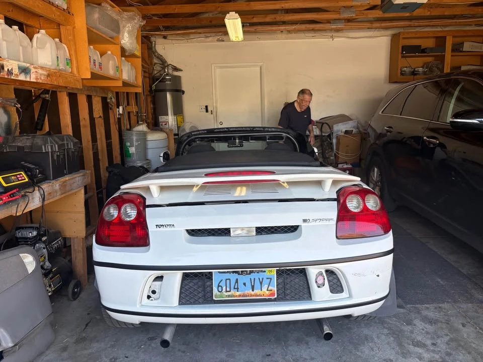 2003 Toyota MR2 Spyder/MR-S - Image 18 of 19