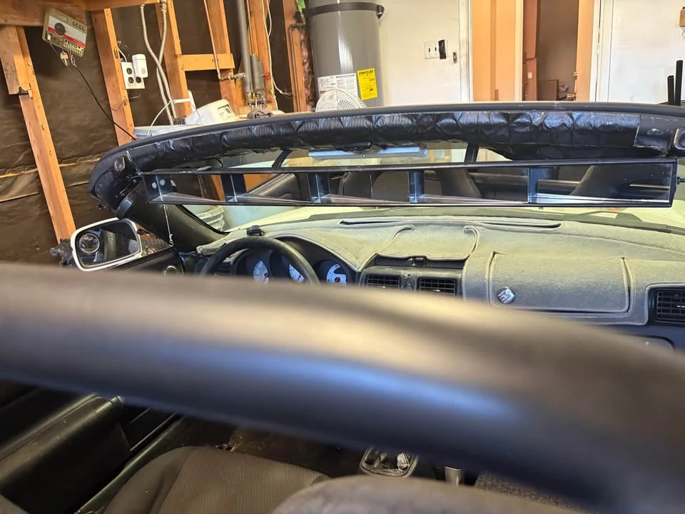 2003 Toyota MR2 Spyder/MR-S - Image 16 of 19