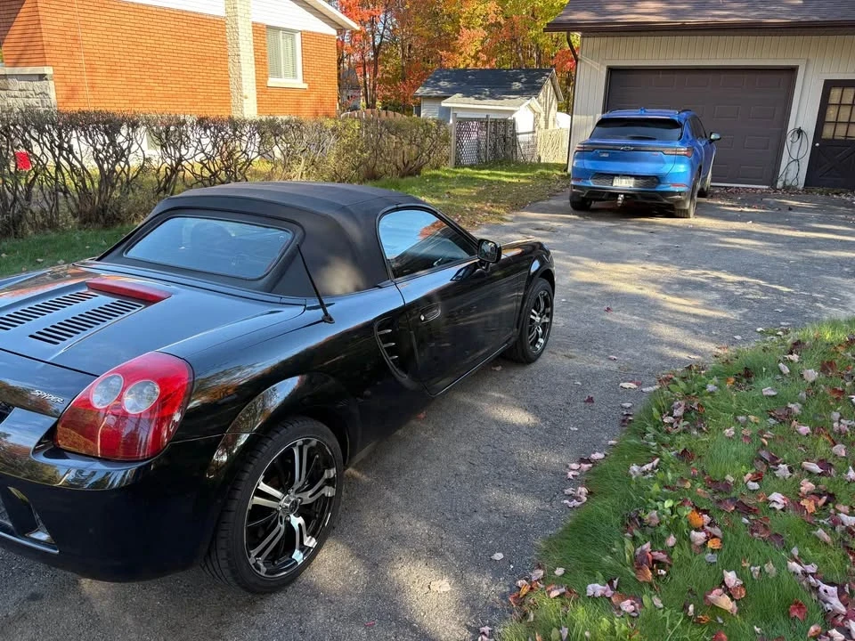 2003 Toyota MR2 Spyder/MR-S - Image 3 of 11