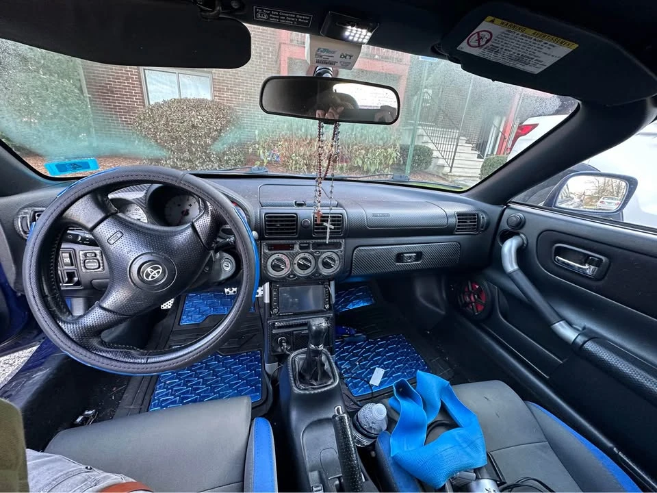 2002 Toyota MR2 Spyder/MR-S - Image 7 of 13