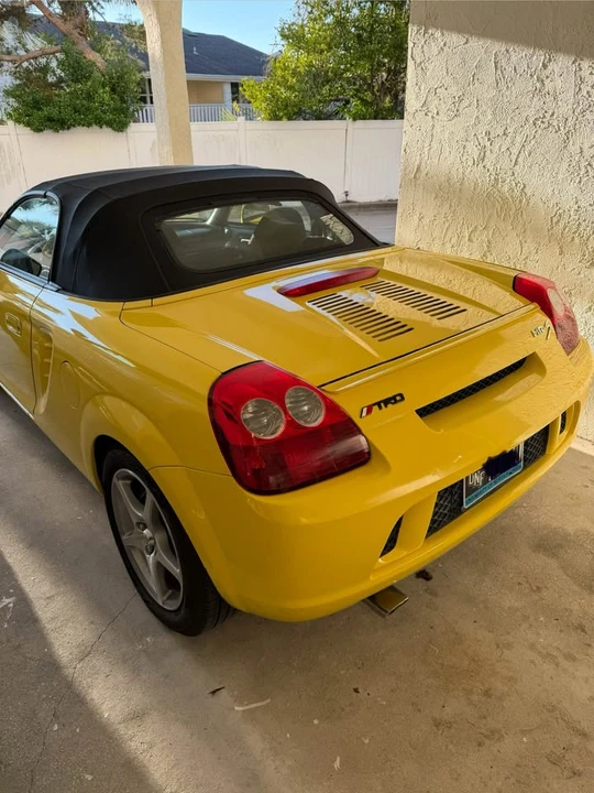 2003 Toyota MR2 Spyder/MR-S - Image 5 of 11