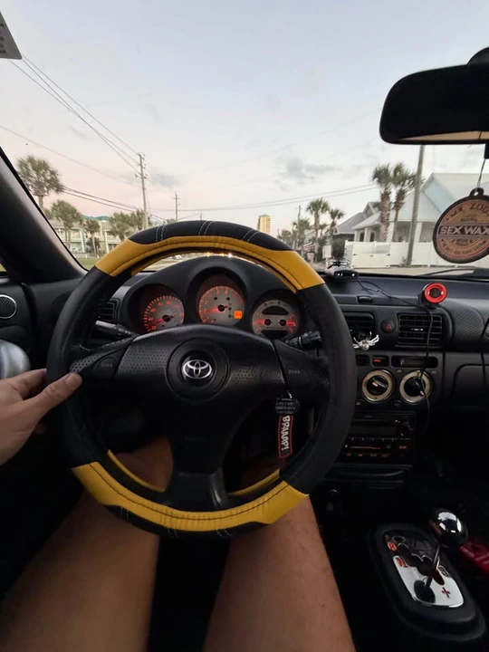 2003 Toyota MR2 Spyder/MR-S - Image 3 of 11