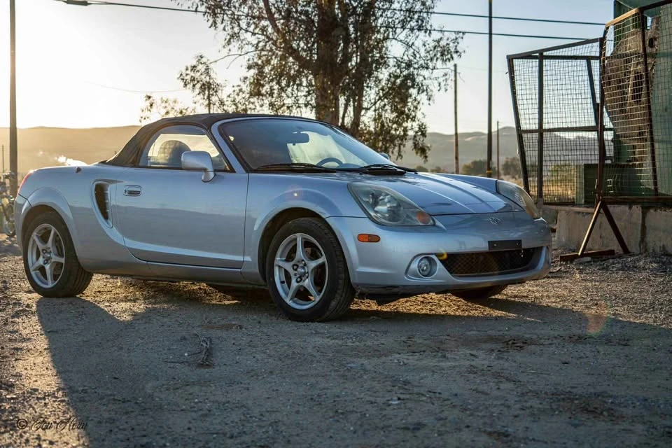 2003 Toyota MR2 Spyder/MR-S - Image 5 of 15