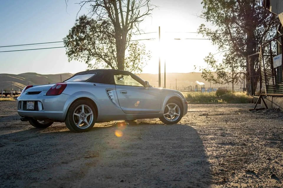2003 Toyota MR2 Spyder/MR-S - Image 9 of 15