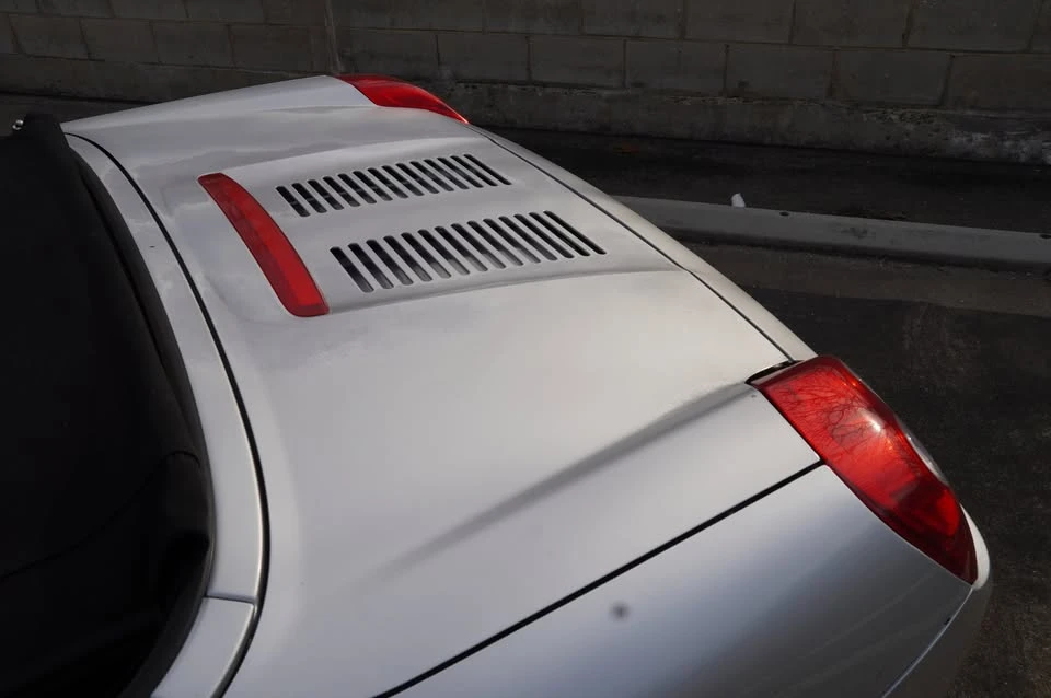 2003 Toyota MR2 Spyder/MR-S - Image 11 of 20