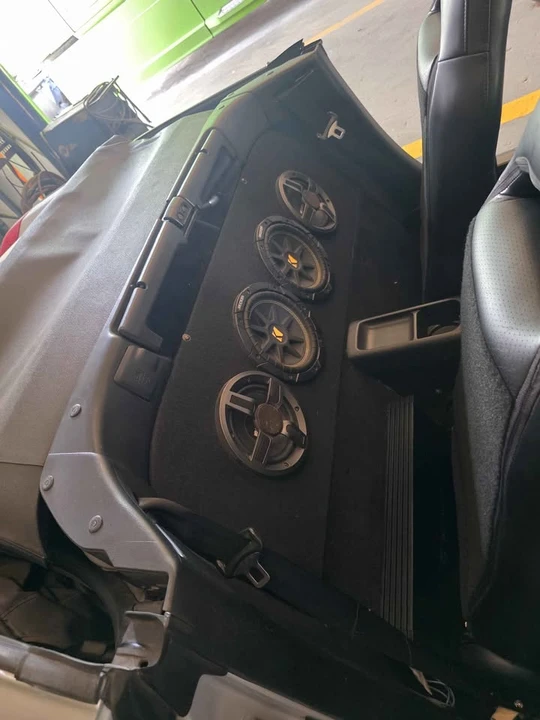 2003 Toyota MR2 Spyder/MR-S - Image 11 of 13