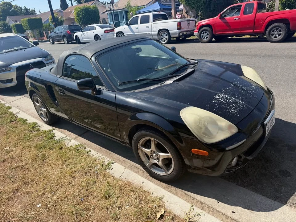 2003 Toyota MR2 Spyder/MR-S - Image 2 of 5