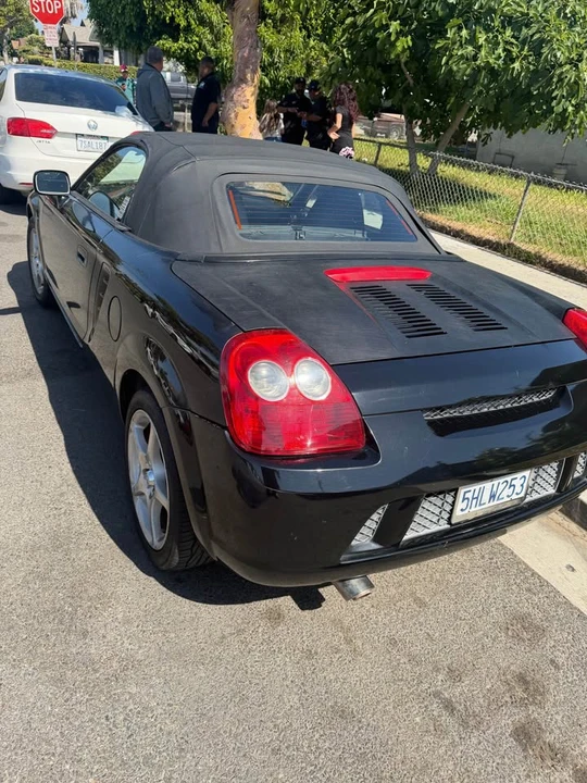 2003 Toyota MR2 Spyder/MR-S - Image 3 of 5
