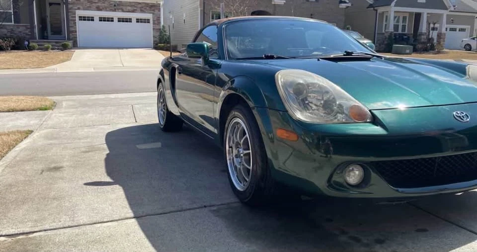 2003 Toyota MR2 Spyder/MR-S - Image 12 of 15
