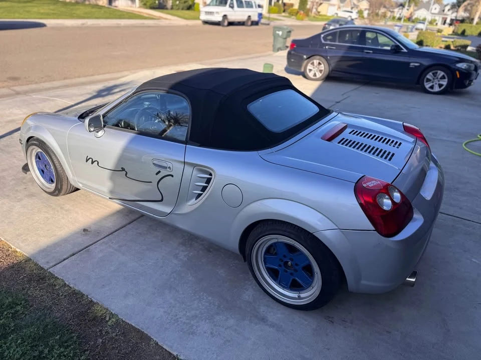 2003 Toyota MR2 Spyder/MR-S - Image 5 of 13