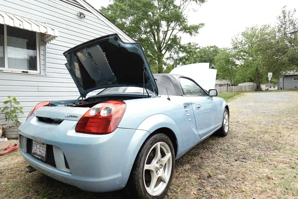 2003 Toyota MR2 Spyder/MR-S - Image 6 of 17