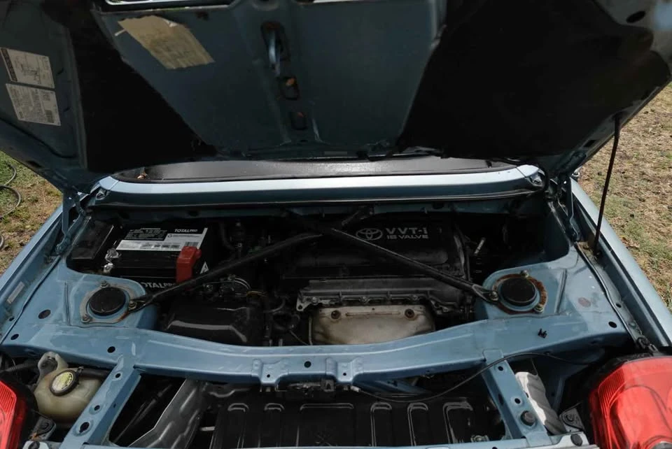 2003 Toyota MR2 Spyder/MR-S - Image 16 of 17