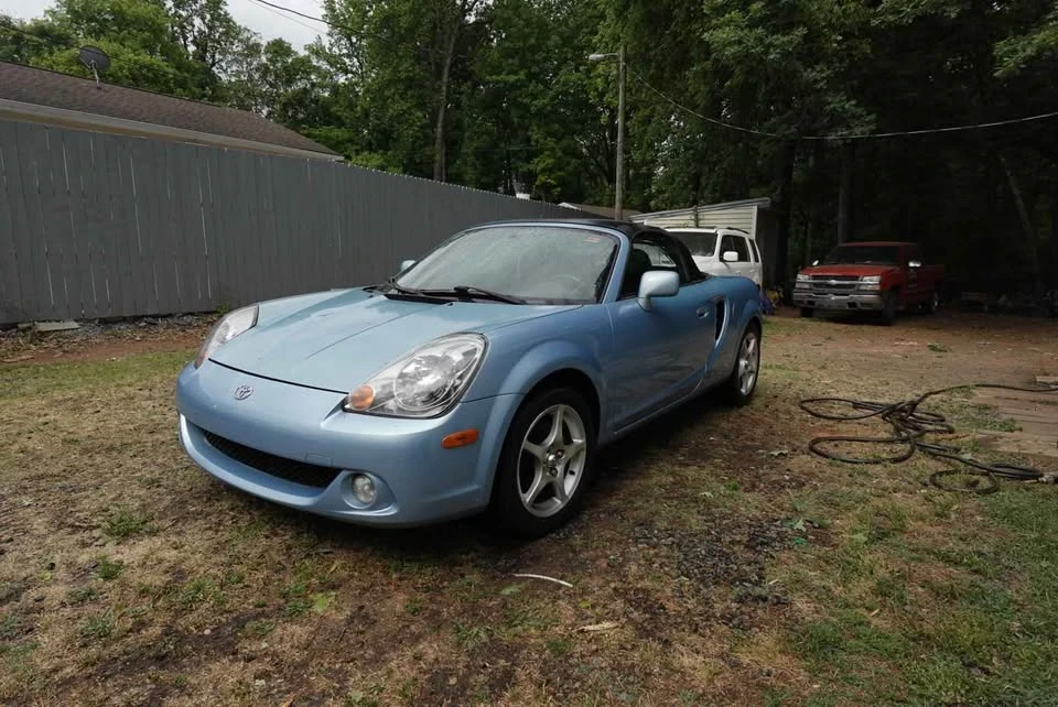 2003 Toyota MR2 Spyder/MR-S - Image 15 of 17
