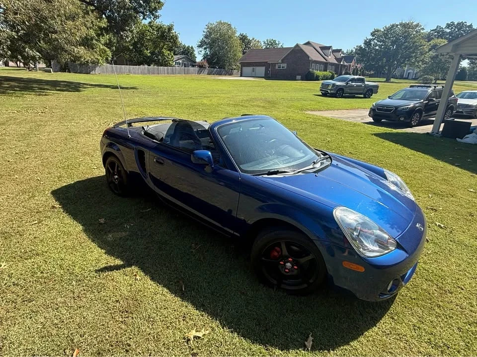 2003 Toyota MR2 Spyder/MR-S - Image 8 of 12