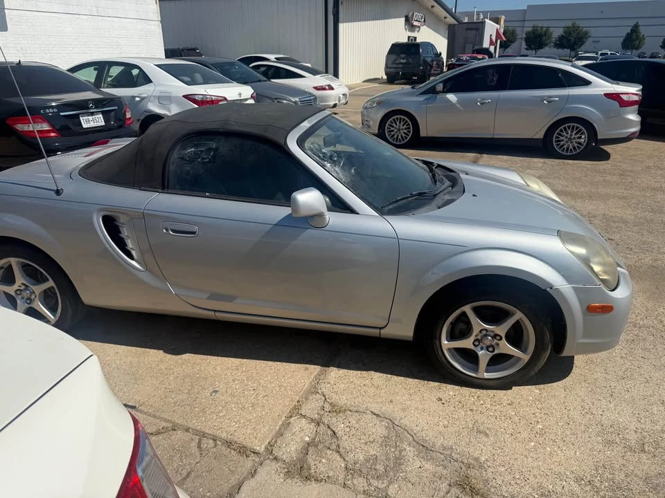 2003 Toyota MR2 Spyder/MR-S - Image 6 of 11