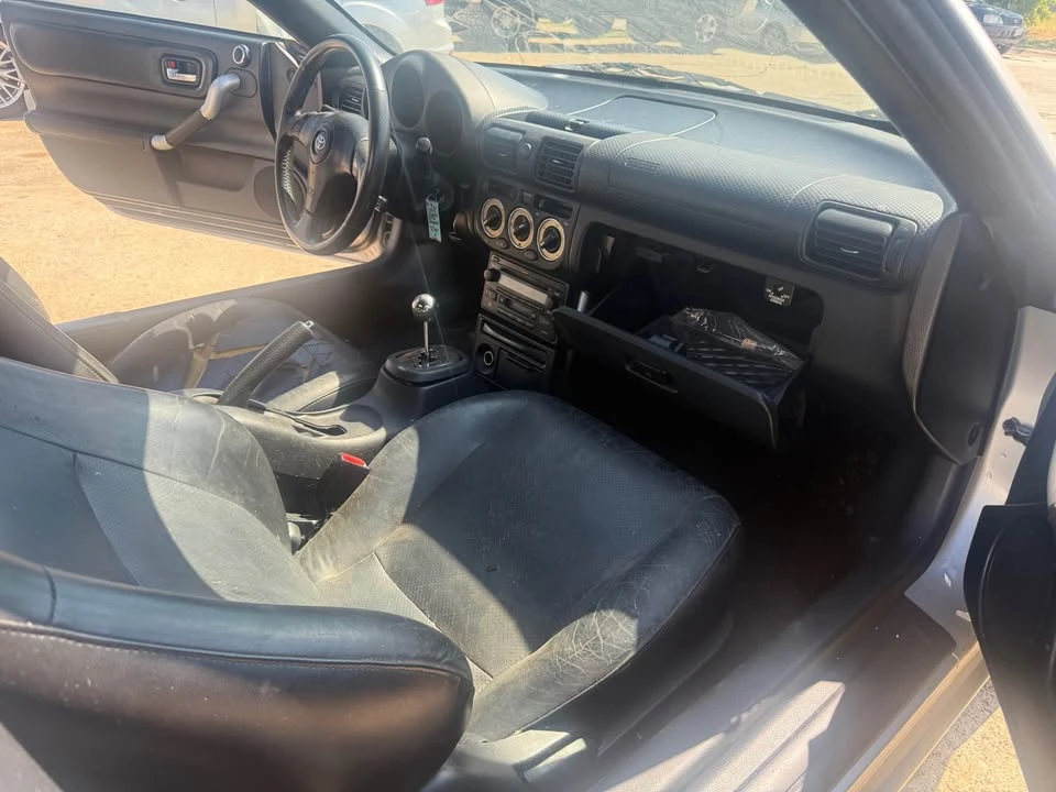 2003 Toyota MR2 Spyder/MR-S - Image 11 of 11