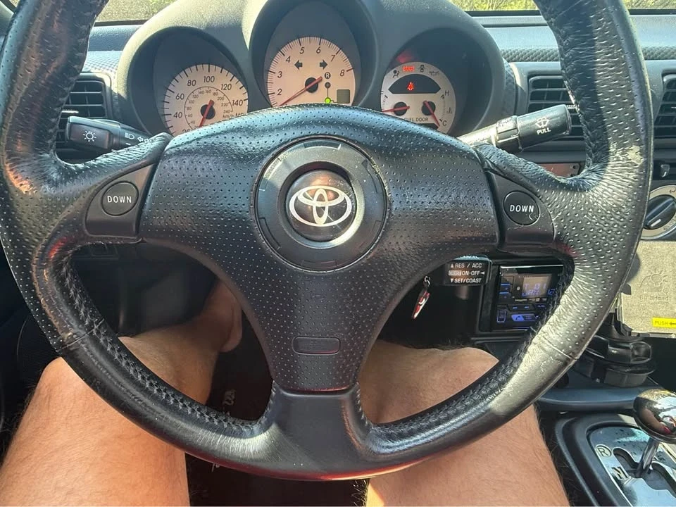 2003 Toyota MR2 Spyder/MR-S - Image 5 of 12