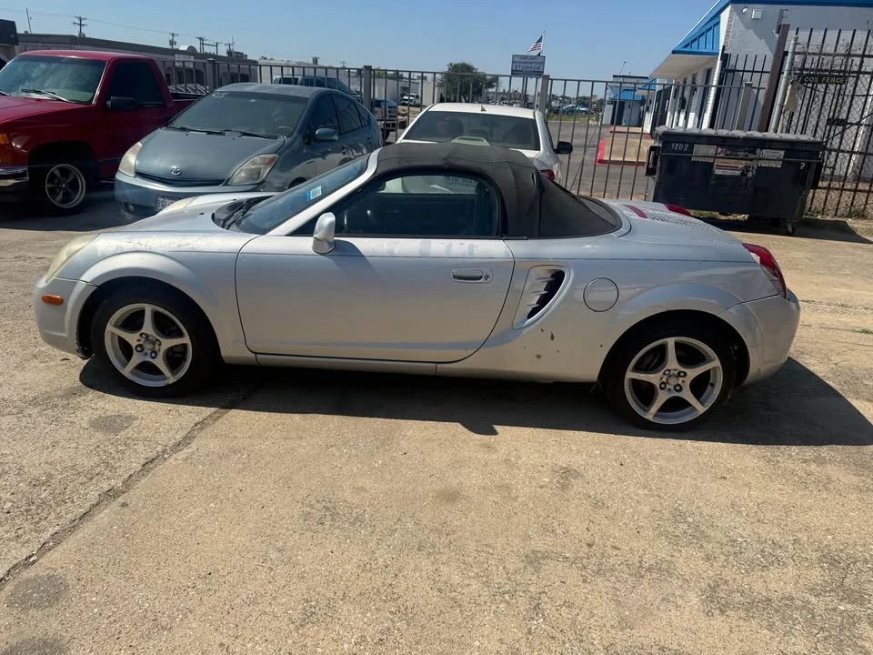2003 Toyota MR2 Spyder/MR-S - Image 8 of 11