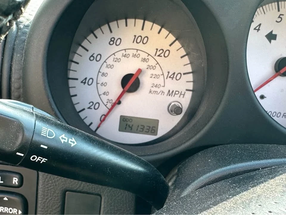 2003 Toyota MR2 Spyder/MR-S - Image 18 of 20