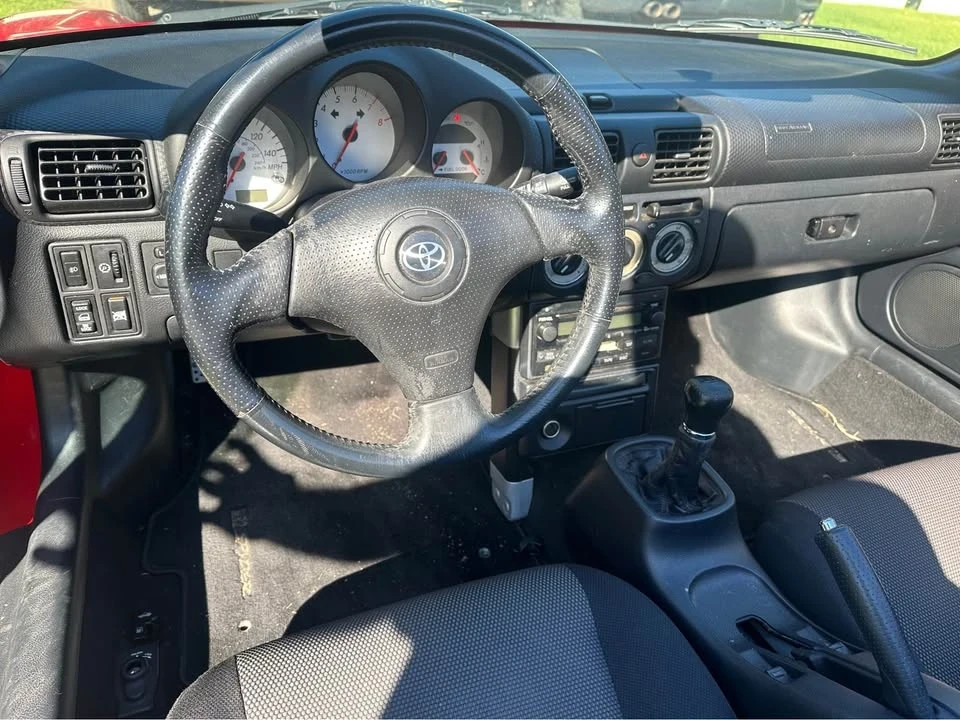 2003 Toyota MR2 Spyder/MR-S - Image 11 of 15