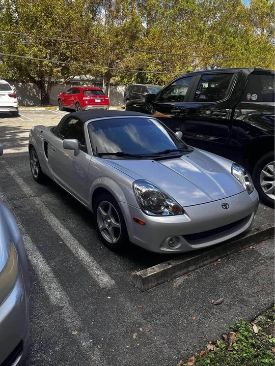 2003 Toyota MR2 Spyder/MR-S - Image 6 of 11