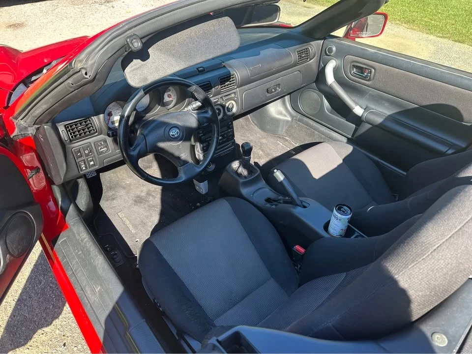 2003 Toyota MR2 Spyder/MR-S - Image 14 of 15