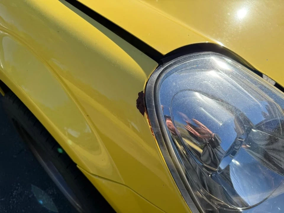 2003 Toyota MR2 Spyder/MR-S - Image 17 of 19