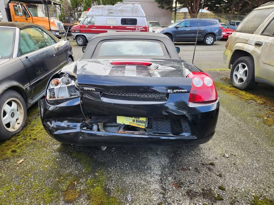 2003 Toyota MR2 Spyder/MR-S - Image 10 of 20