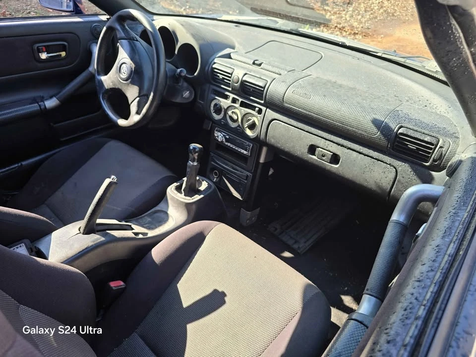 2003 Toyota MR2 Spyder/MR-S - Image 11 of 11