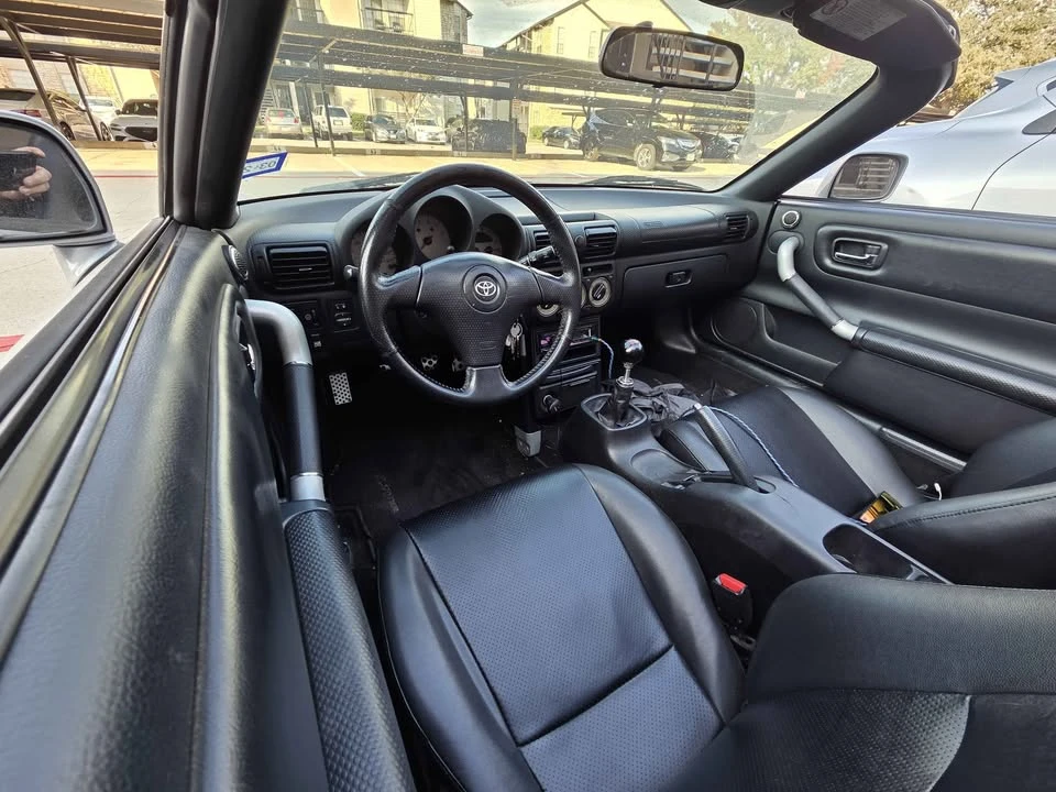 2003 Toyota MR2 Spyder/MR-S - Image 5 of 5