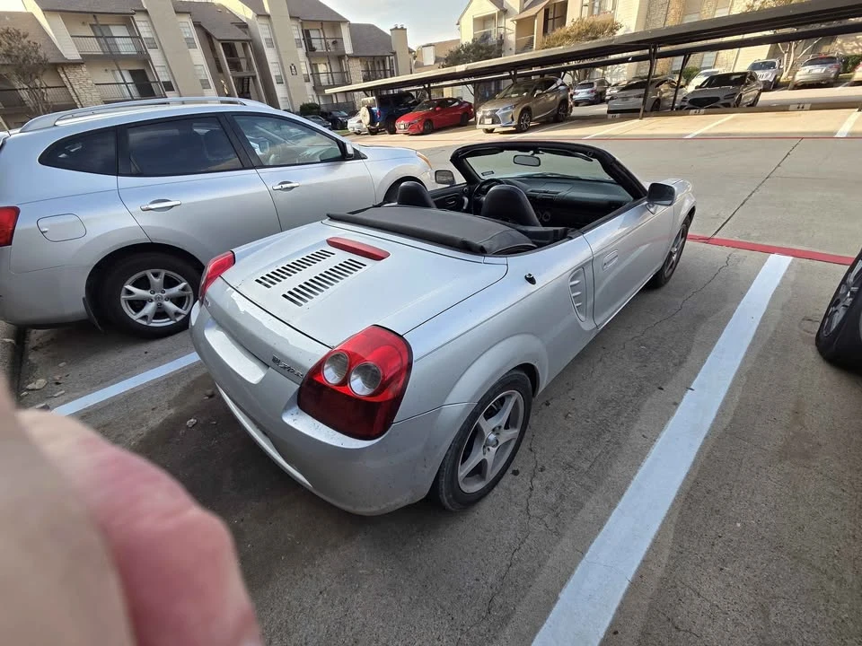 2003 Toyota MR2 Spyder/MR-S - Image 4 of 5