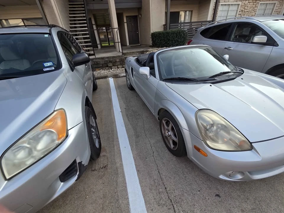 2003 Toyota MR2 Spyder/MR-S - Image 3 of 5
