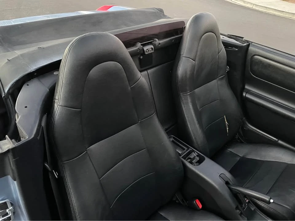 2003 Toyota MR2 Spyder/MR-S - Image 10 of 14