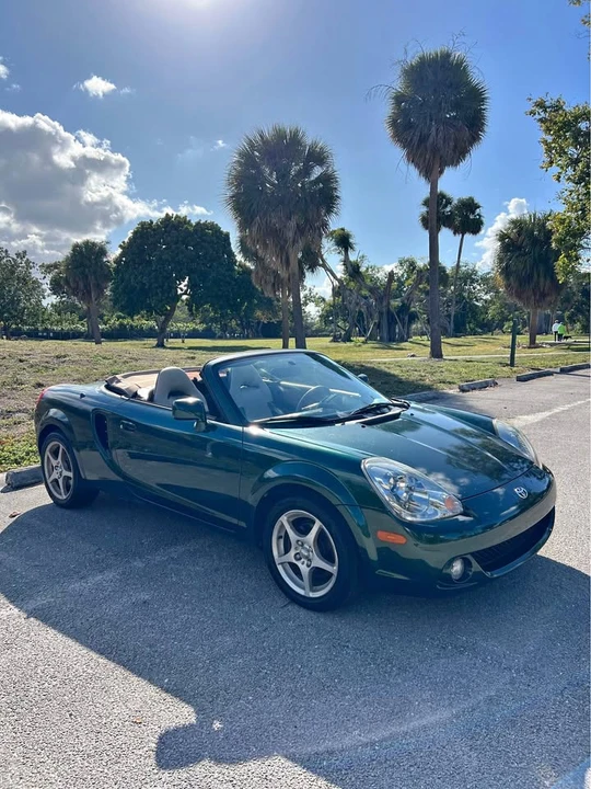 2003 Toyota MR2 Spyder/MR-S - Image 2 of 20