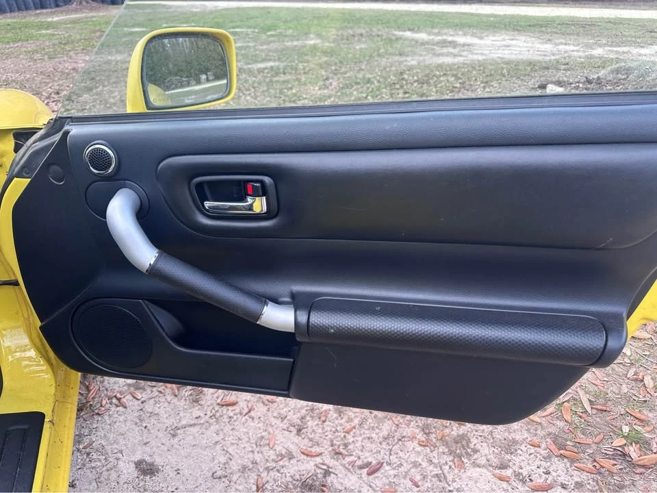 2003 Toyota MR2 Spyder/MR-S - Image 13 of 14