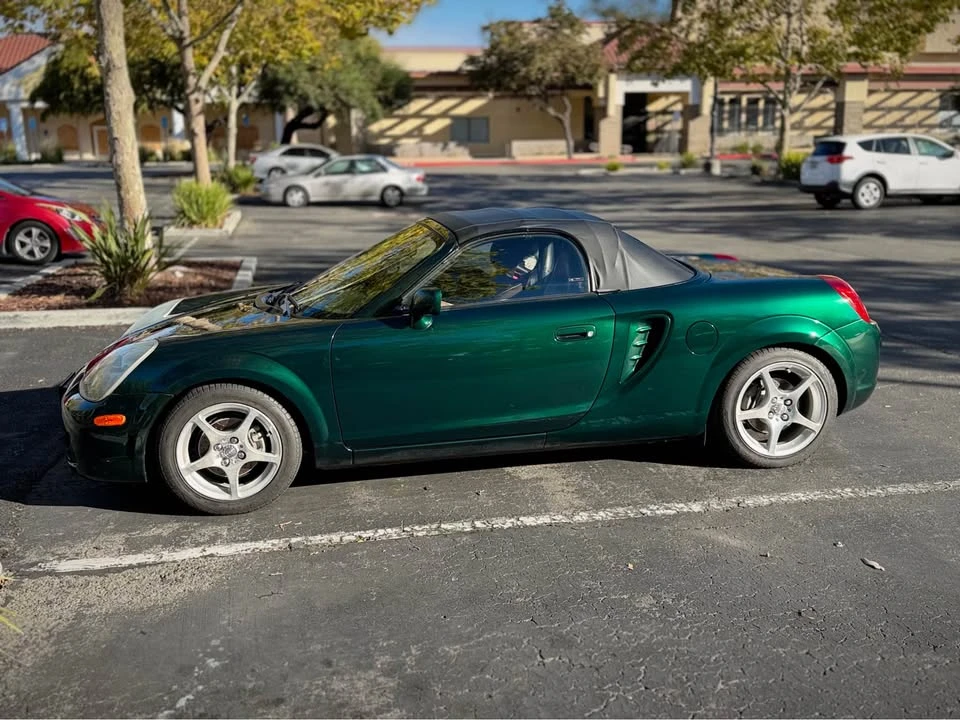 2003 Toyota MR2 Spyder/MR-S - Image 14 of 20