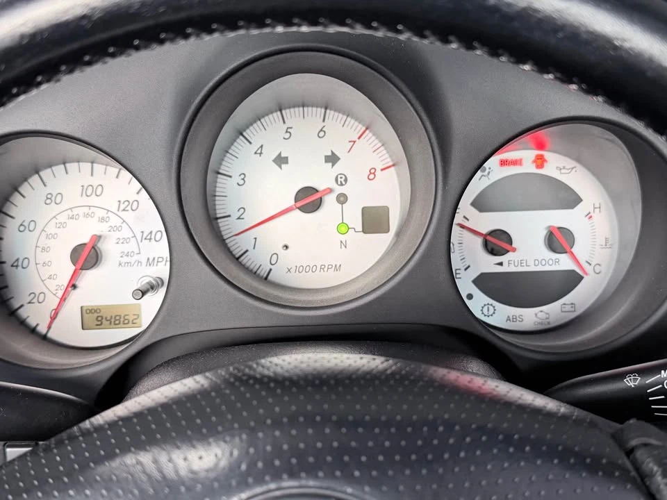 2003 Toyota MR2 Spyder/MR-S - Image 14 of 17