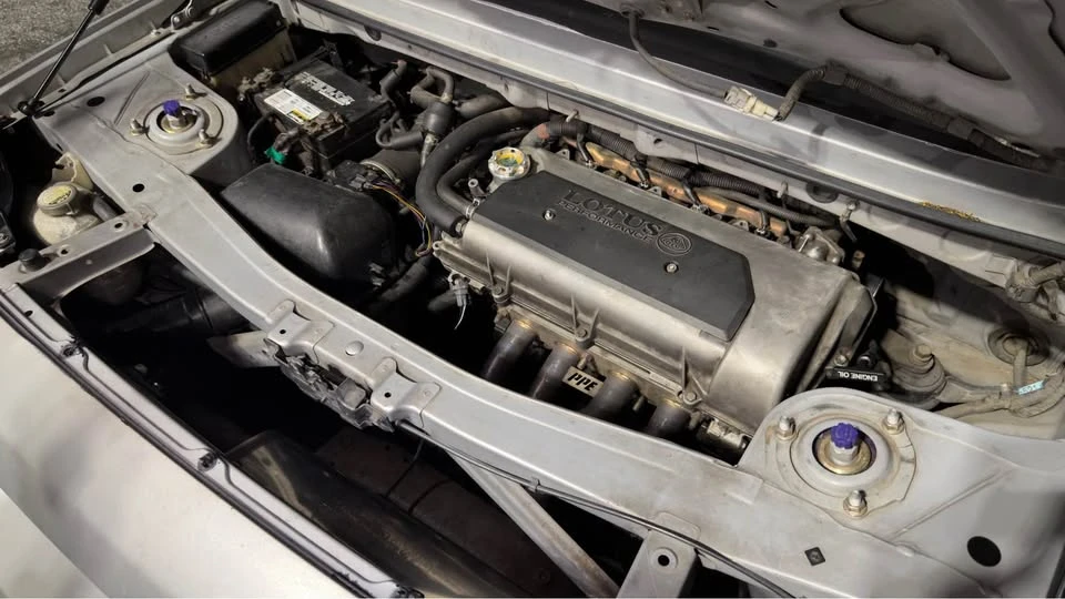 2003 Toyota MR2 Spyder/MR-S - Image 9 of 12