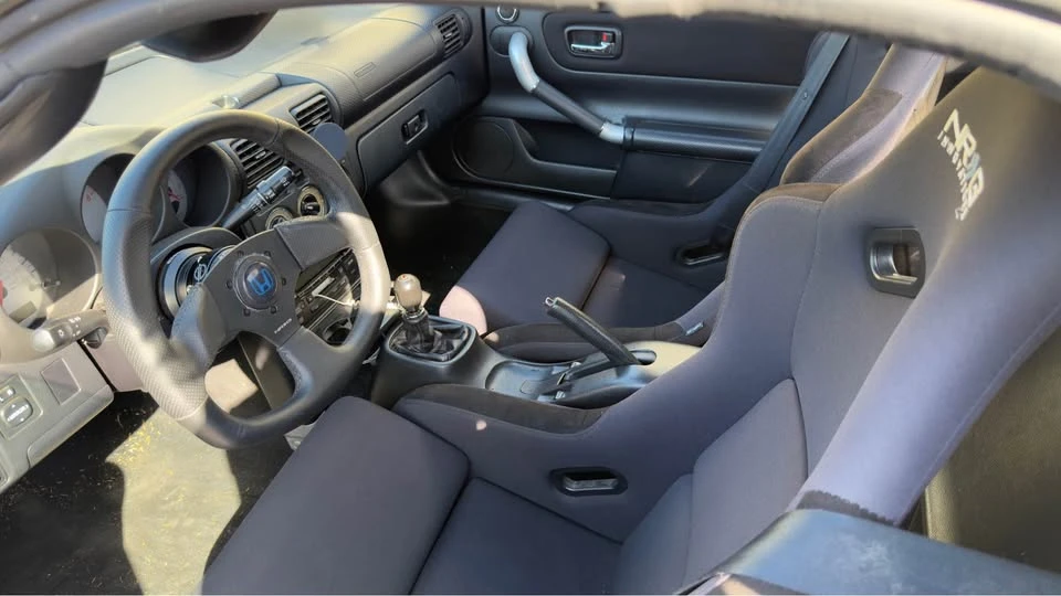 2003 Toyota MR2 Spyder/MR-S - Image 11 of 12
