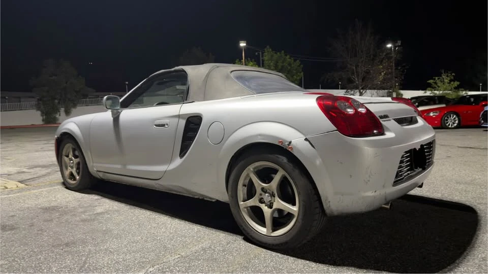 2003 Toyota MR2 Spyder/MR-S - Image 3 of 12