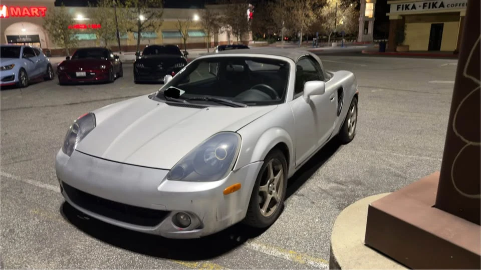 2003 Toyota MR2 Spyder/MR-S - Image 2 of 7