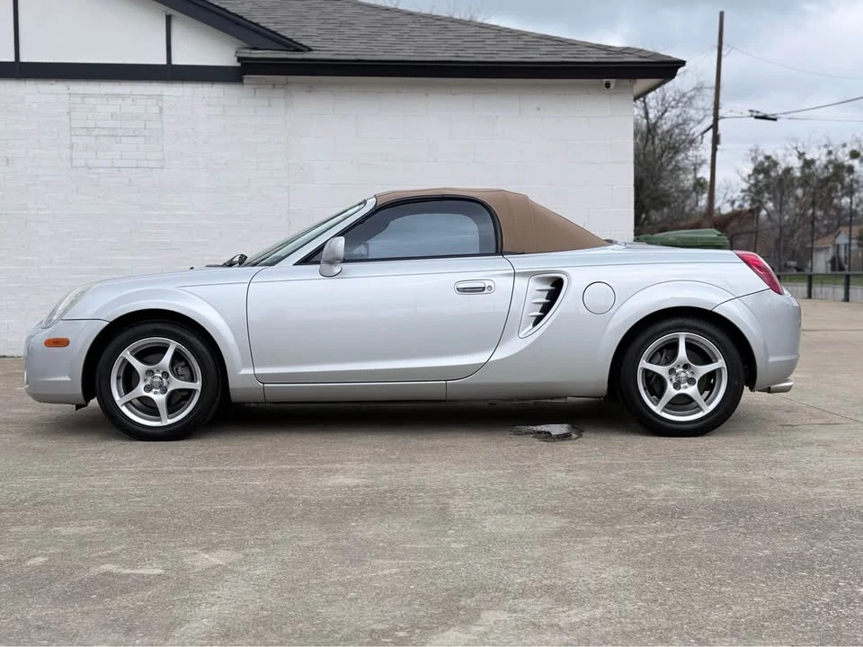 2003 Toyota MR2 Spyder/MR-S - Image 3 of 16