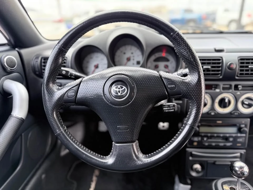 2003 Toyota MR2 Spyder/MR-S - Image 11 of 16