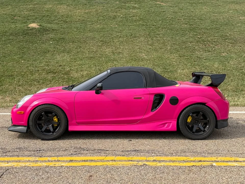 2003 Toyota MR2 Spyder/MR-S - Image 2 of 17