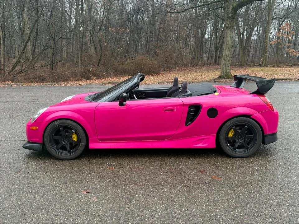 2003 Toyota MR2 Spyder/MR-S - Image 9 of 17