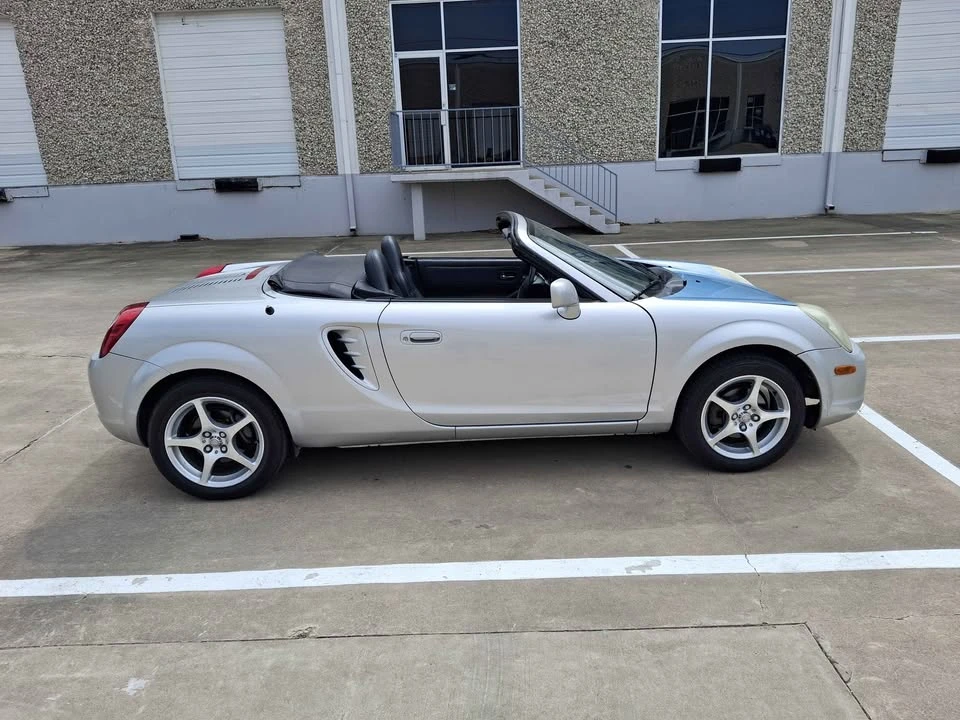 2003 Toyota MR2 Spyder/MR-S - Image 7 of 18