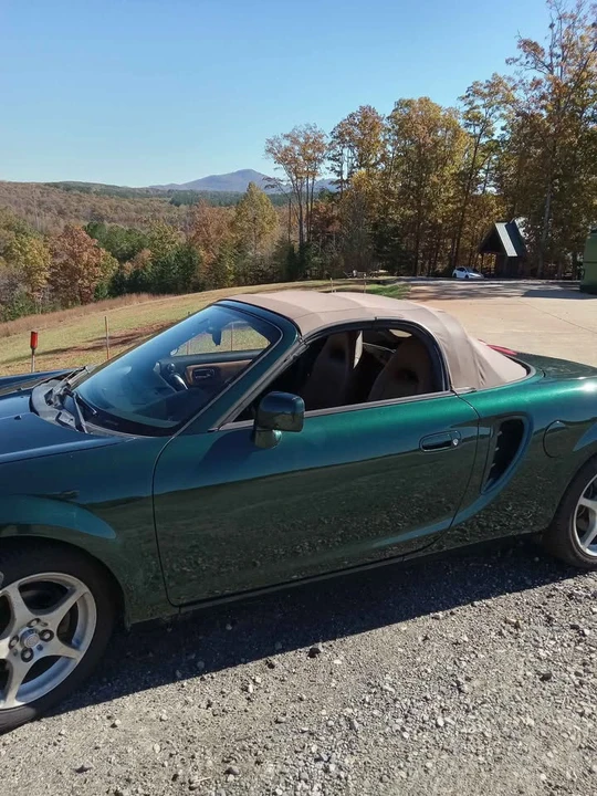 2003 Toyota MR2 Spyder/MR-S - Image 15 of 20