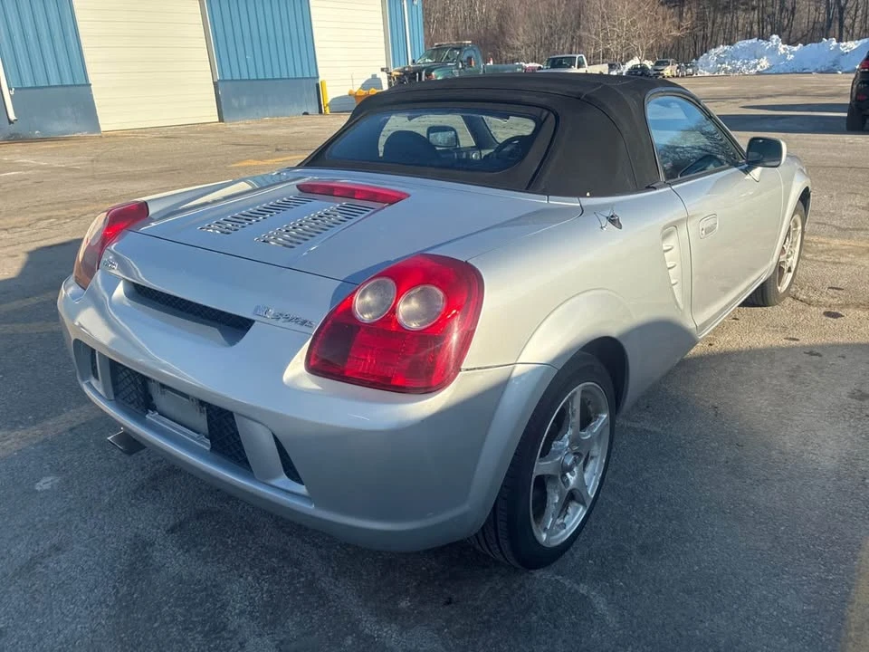 2003 Toyota MR2 Spyder/MR-S - Image 8 of 12