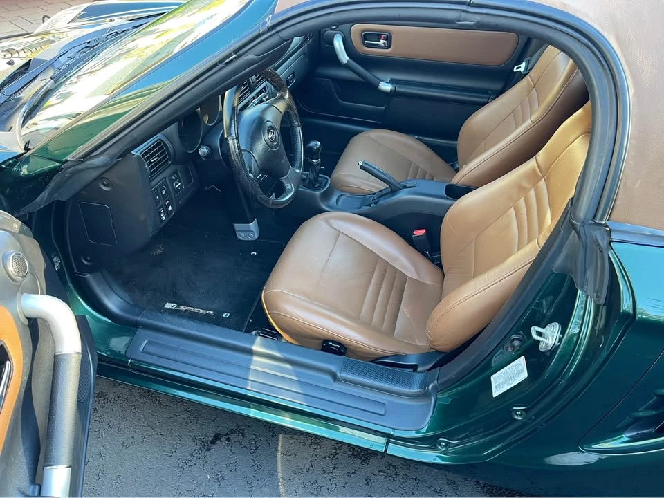 2003 Toyota MR2 Spyder/MR-S - Image 4 of 5