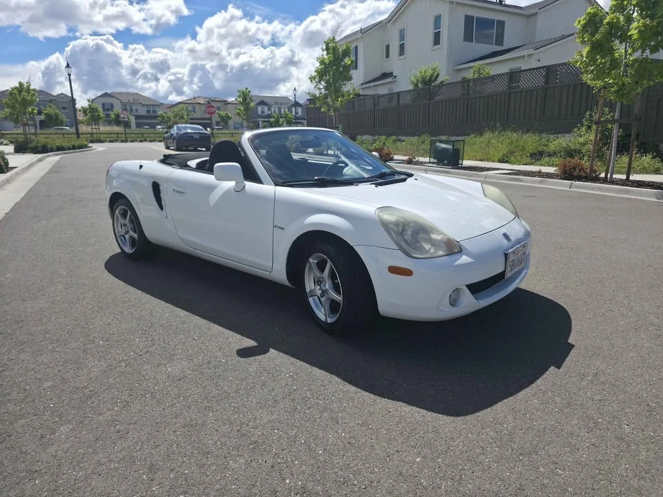 2003 Toyota MR2 Spyder/MR-S - Image 5 of 11